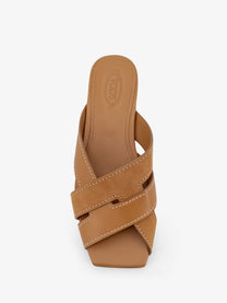 Tod's Women's Leather Sandals Brown