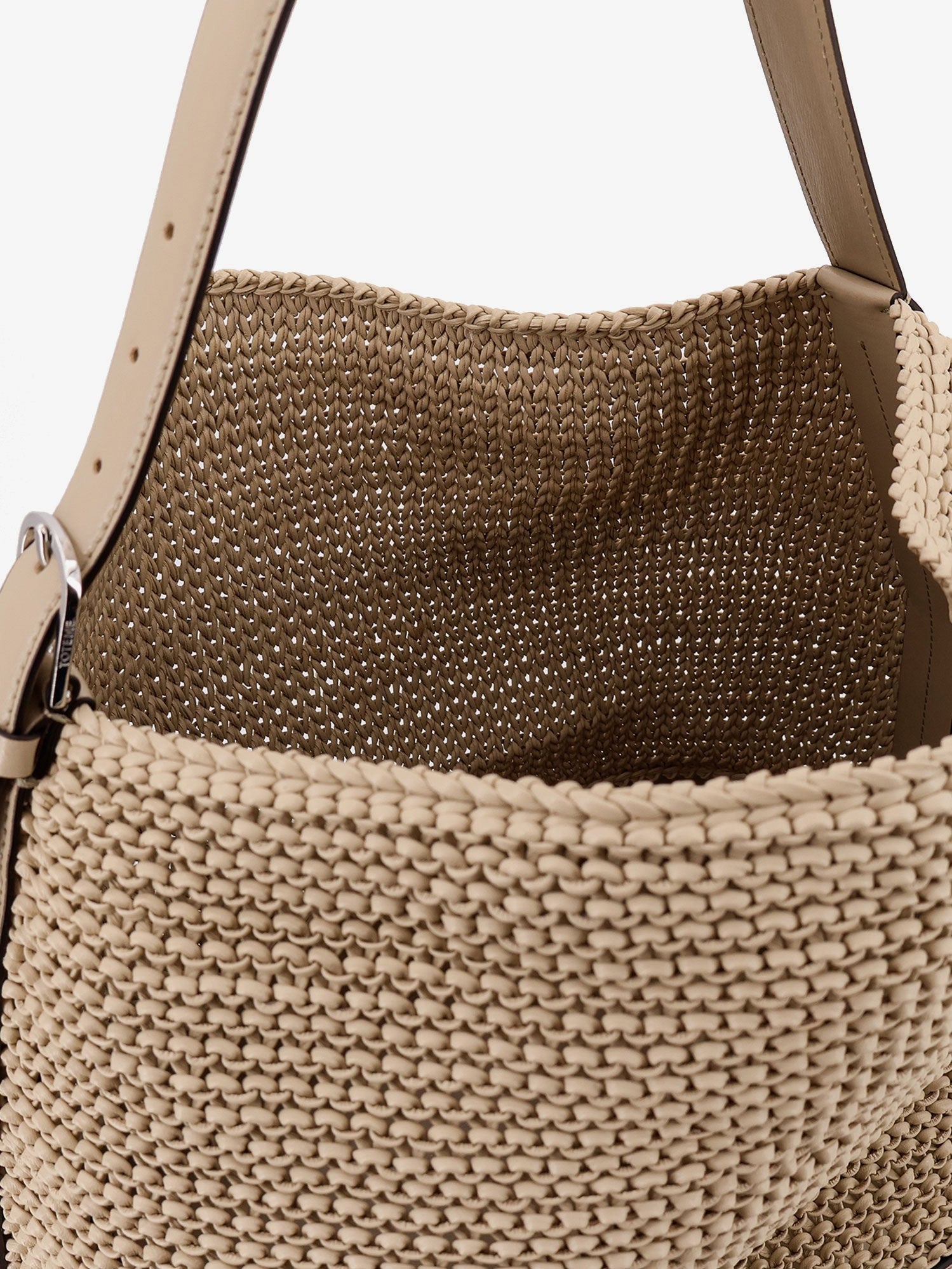 Toteme Women's Leather Shoulder Bag Beige