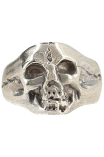 Our Legacy men’s anello cranium silver ring featuring a textured silver skull with intricate detailing and a matte finish