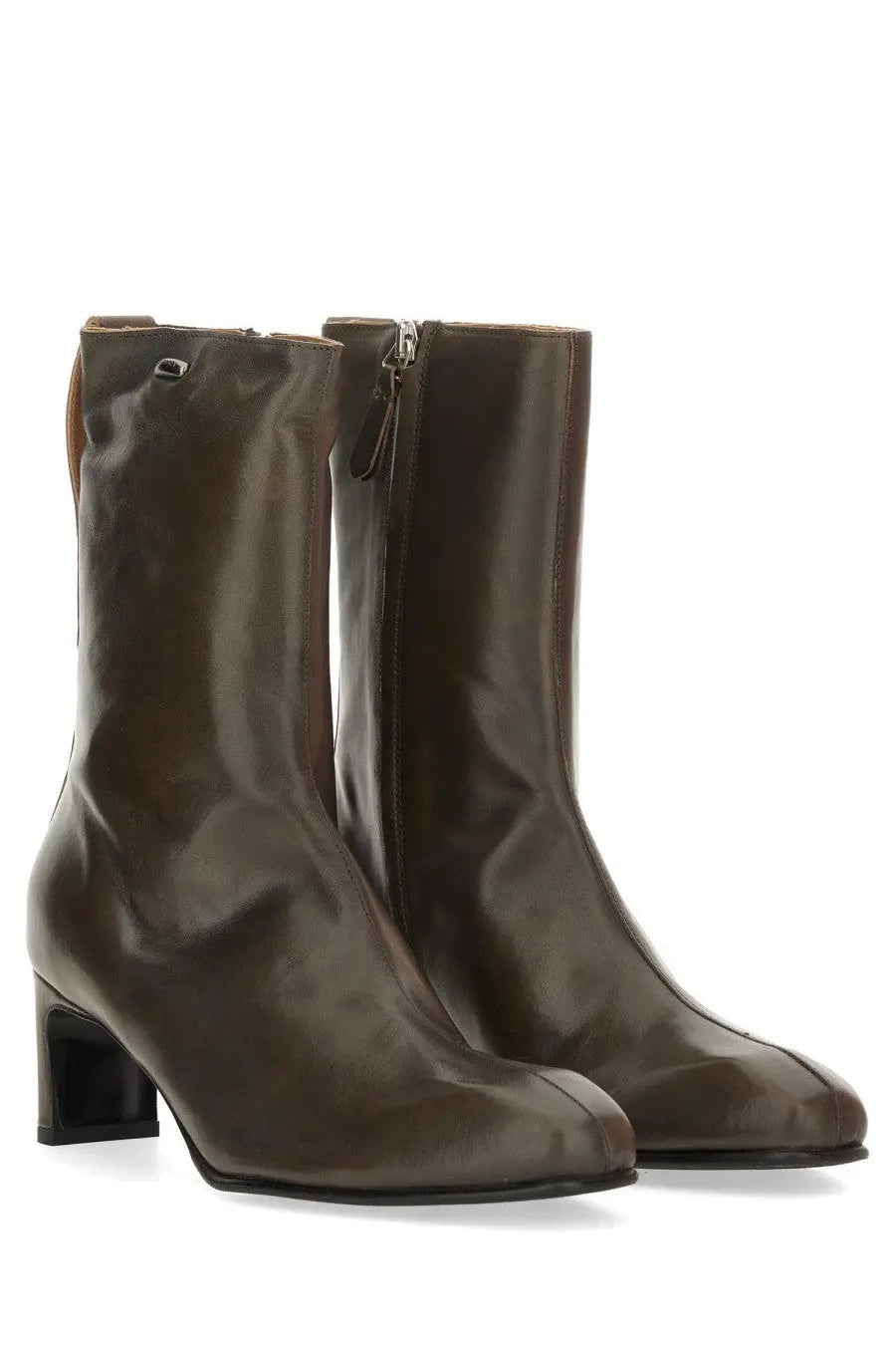 Our Legacy women’s boot Karasu brown dark brown patent leather ankle boots with block heel and zipper closure