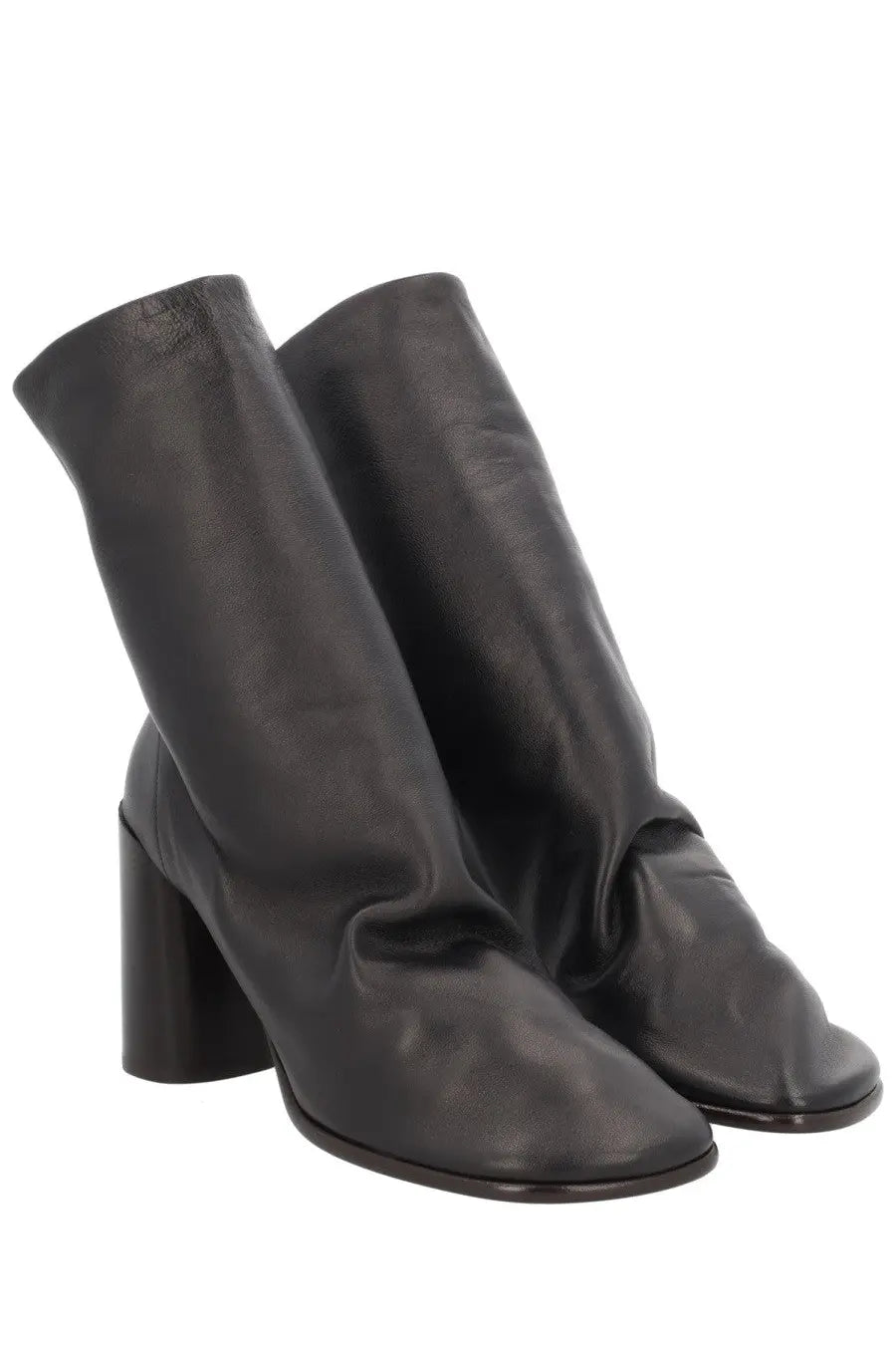 Lemaire women’s glove brown leather ankle boots with chunky heel and soft slightly wrinkled texture
