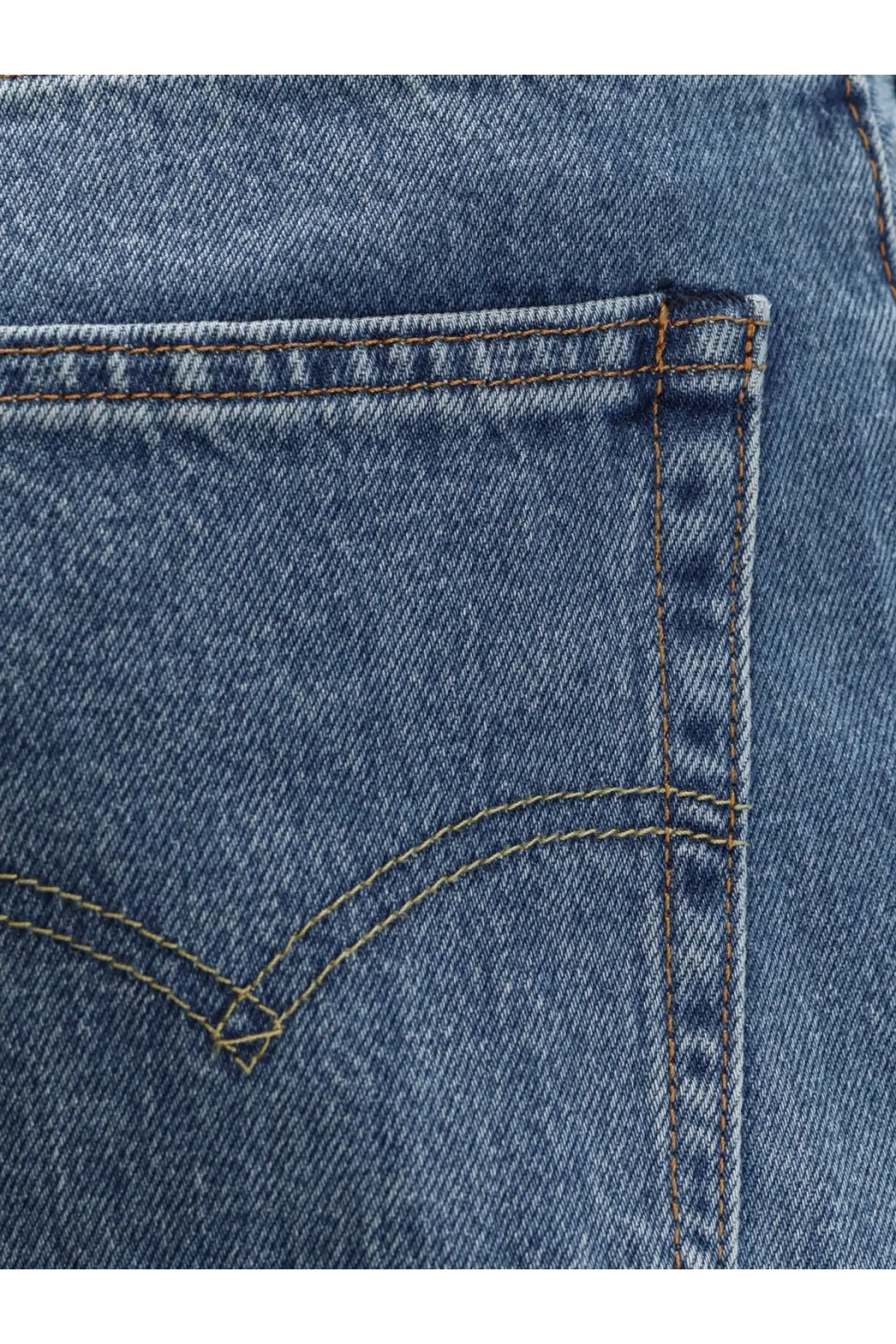 Blue denim pocket of levis men’s relaxed straight jeans with brown stitching and classic levis brand stitch pattern on back side
