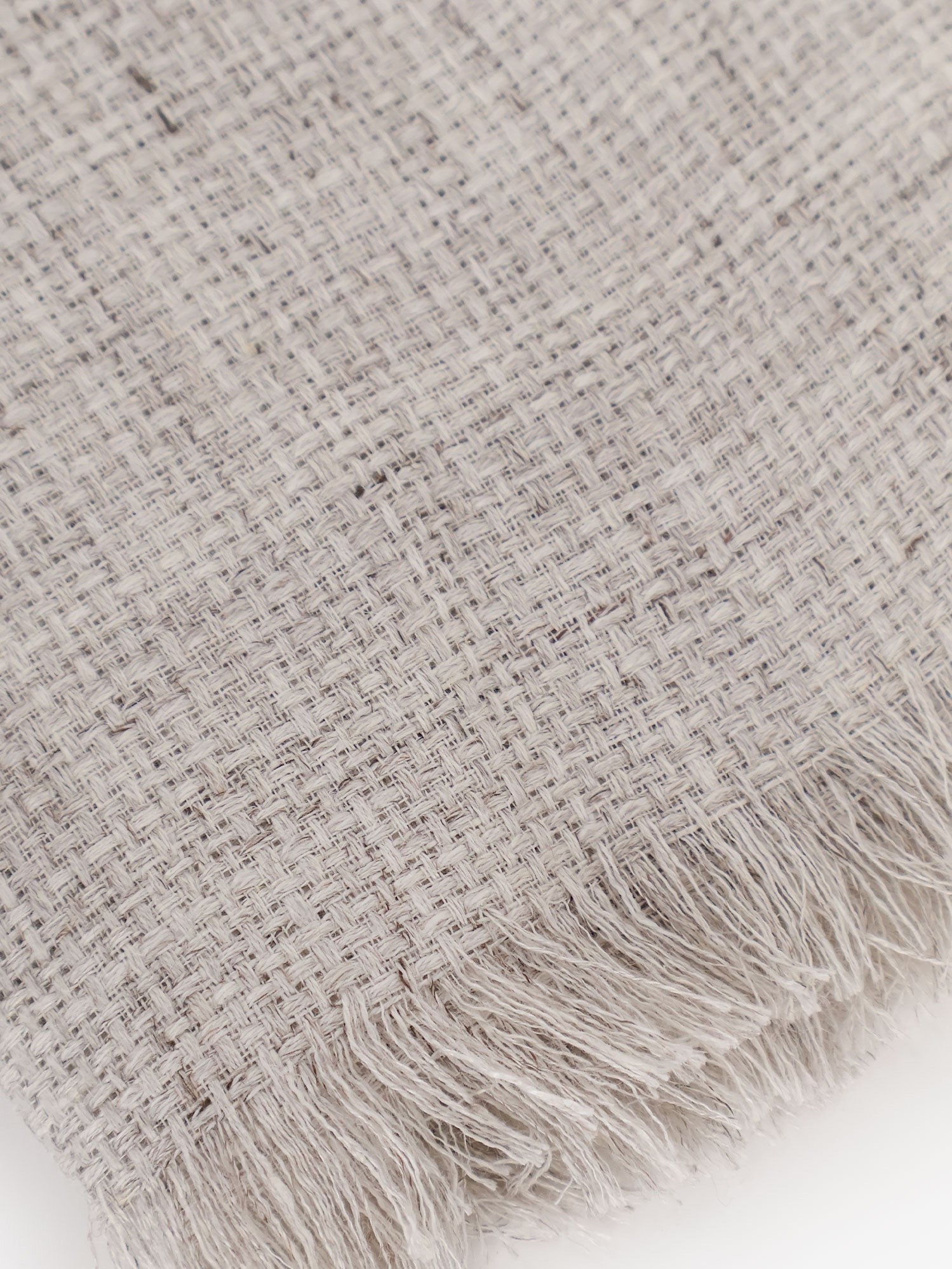 Brunello Cucinelli Men's Linen Scarf Grey