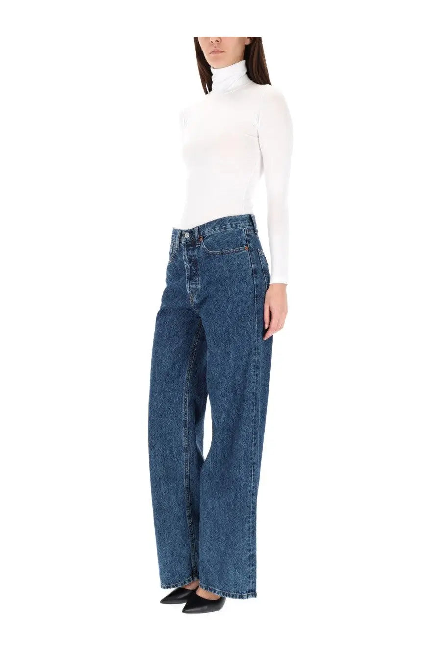 Lois Jeans women’s skater loose high-waisted wide-leg denim jeans in medium blue wash with button fly and classic stitching