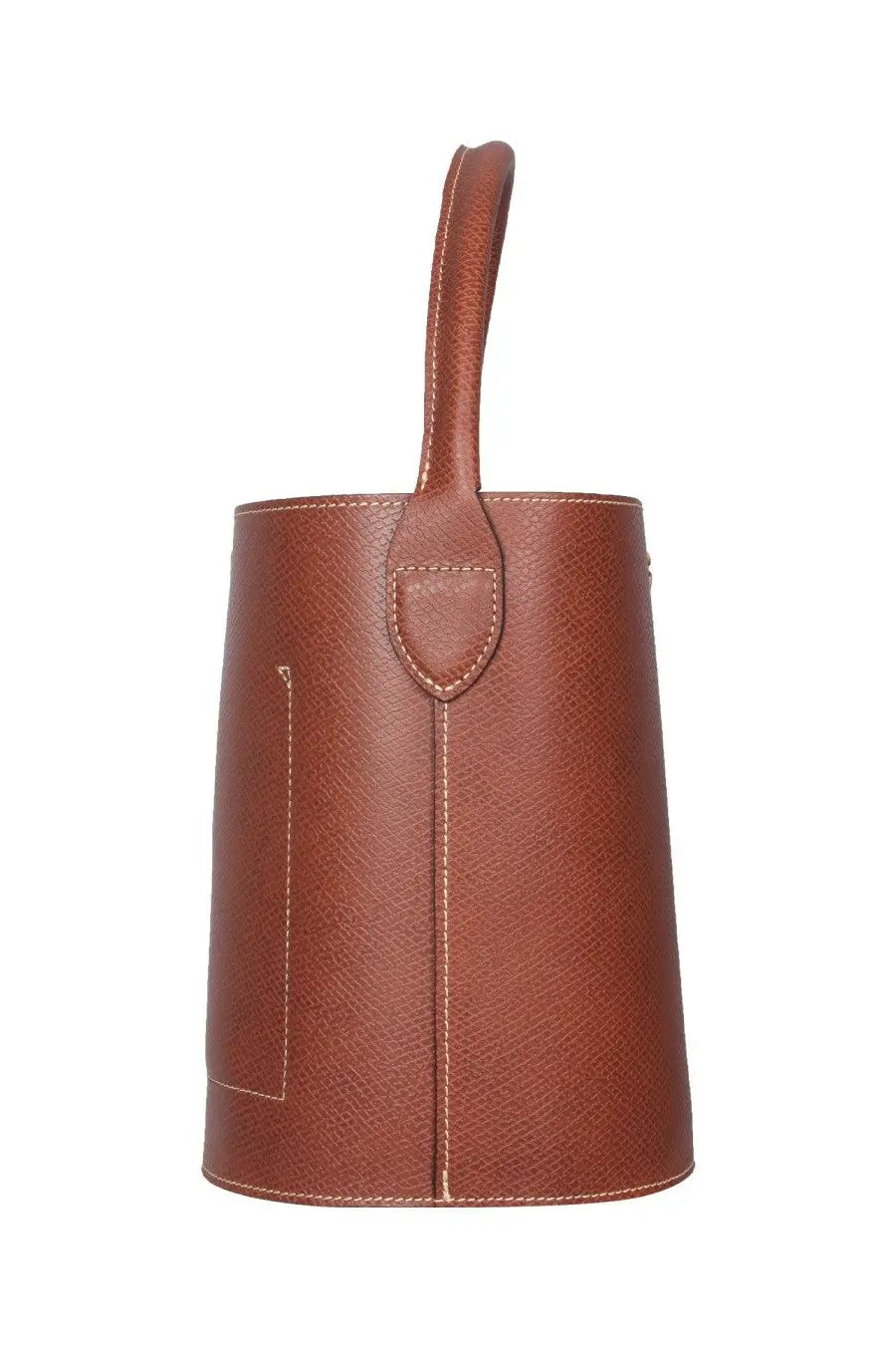 Longchamp women’s cuir DE Russie bucket bag in brown leather with textured surface and matching stitching