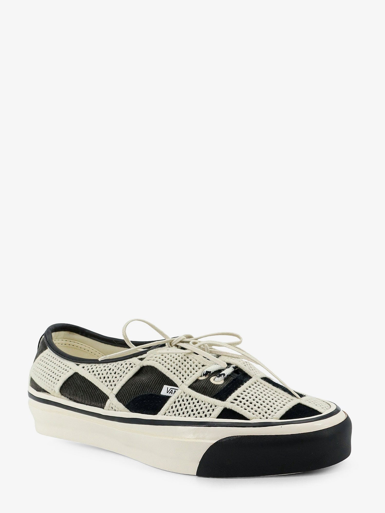 Vans Women's Lx Authentic Sneakers Black