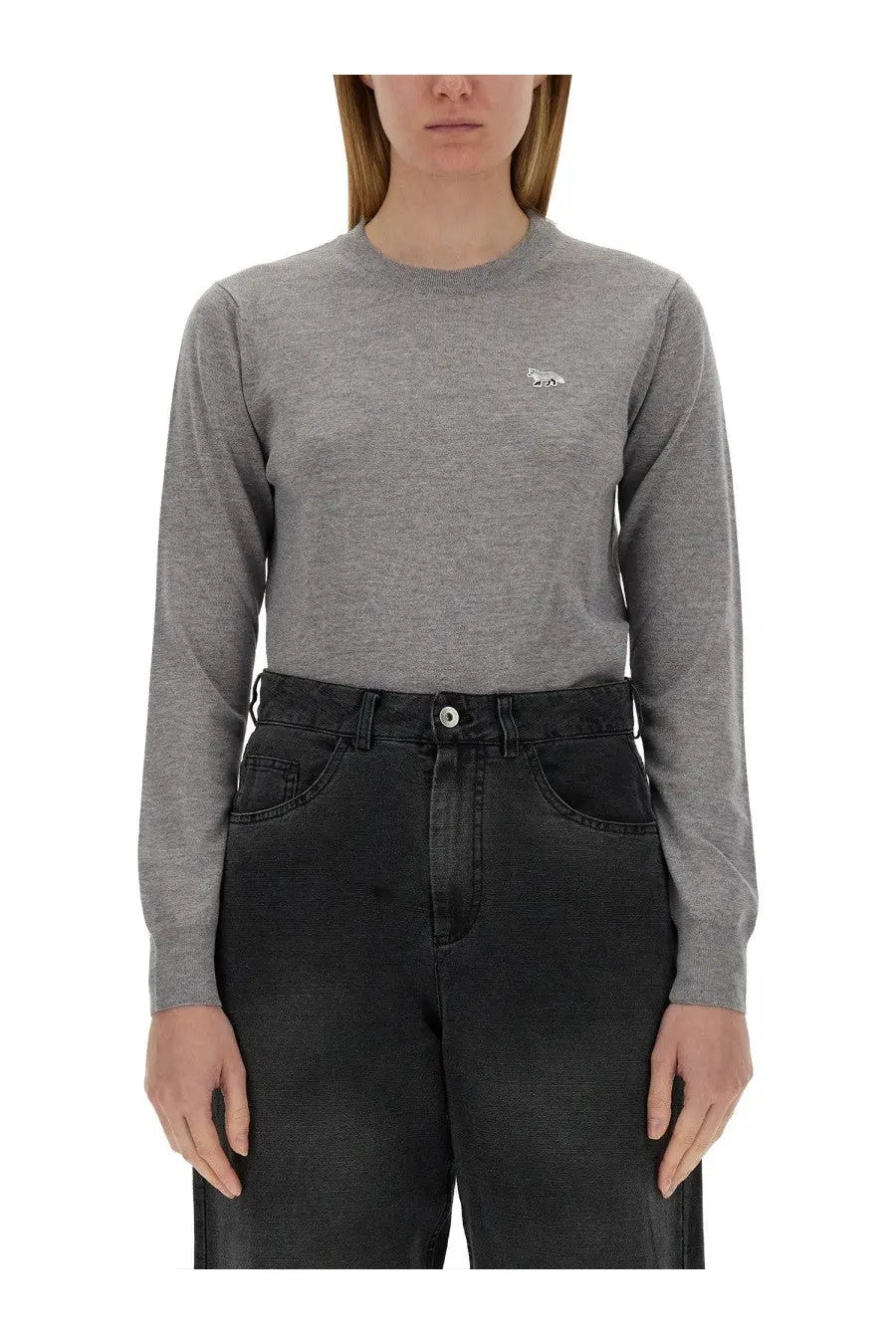 Maison kitsuné women’s gray heather baby fox jersey long sleeve top with small embroidered chest logo