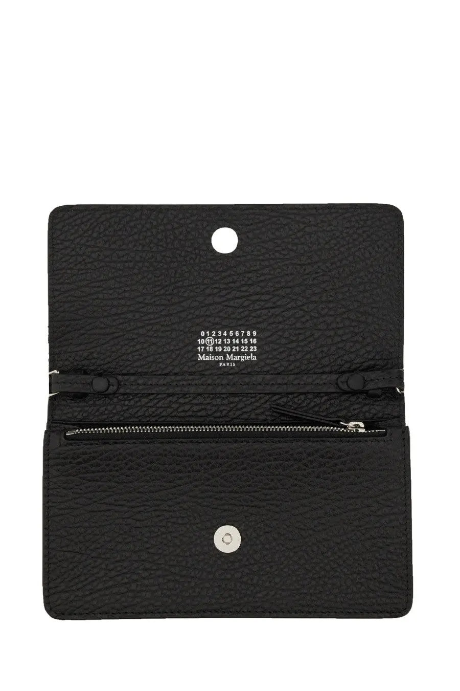 Maison Margiela men’s portafoglio large con catena black textured leather wallet with silver hardware and minimalist design