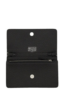 Maison Margiela men’s portafoglio large con catena black textured leather wallet with silver hardware and minimalist design
