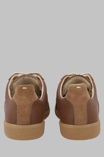 Maison Margiela men’s sneaker replica brown low-top sneakers in brown suede and leather with tan rubber sole