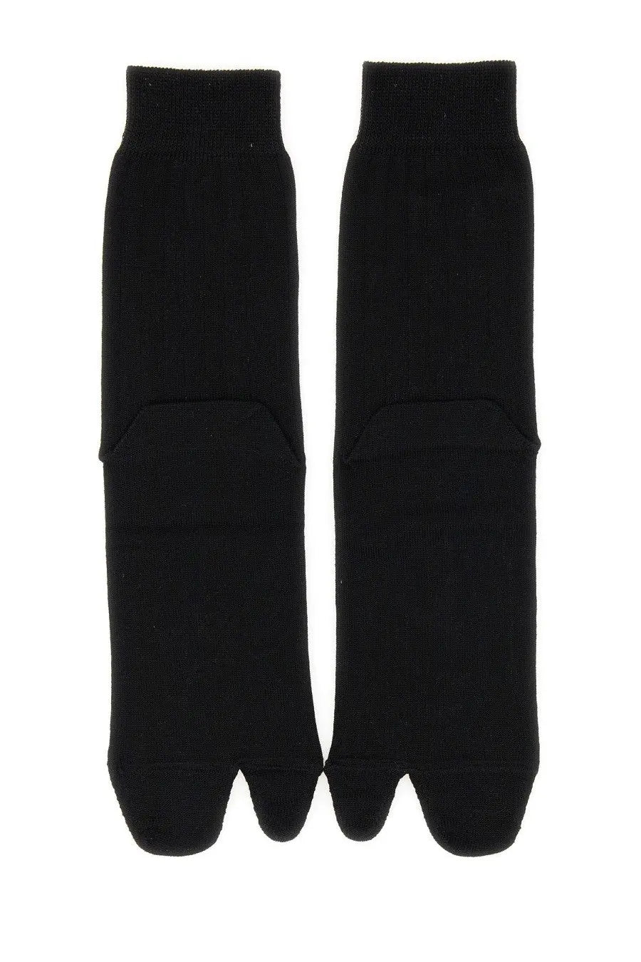 Maison Margiela women’s black knit tabi socks featuring a distinct split-toe design for comfortable wear