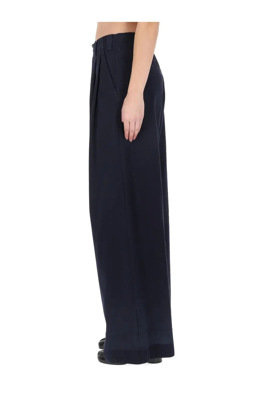 Maison Margiela women’s chino pants in navy blue with wide-leg tailored fit and subtle pleats at the waist