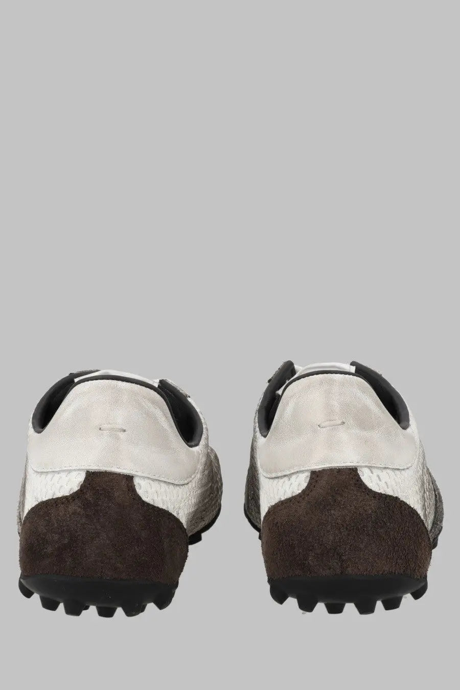 Maison Margiela women’s sneaker sprinters low top white brown suede with textured pattern on the sides