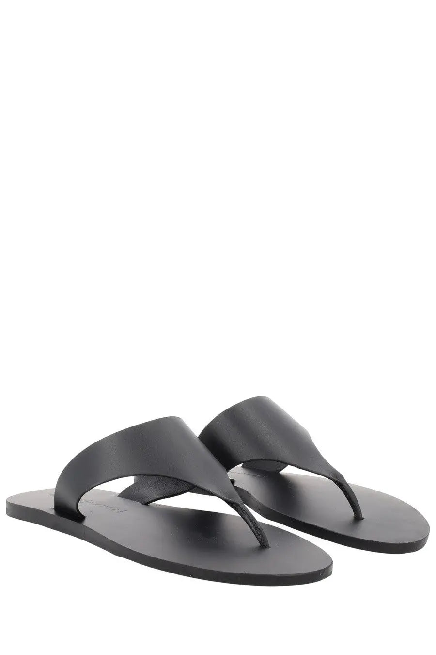 Black leather thong sandals with minimalist design by manebi women’s sandalo in pelle black showing front view