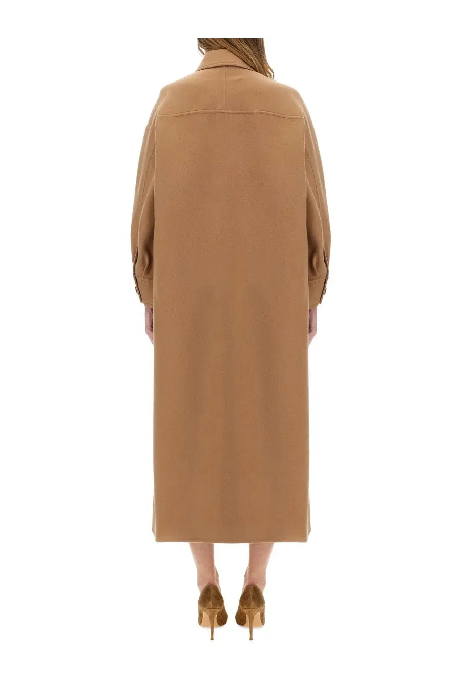 Max Mara women’s Aldo coat beige long camel-colored wool coat with relaxed fit and classic collar
