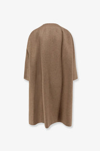 Max Mara women’s amour cashmere coat in beige with a soft wool fabric, relaxed fit, and subtle vertical seam detailing