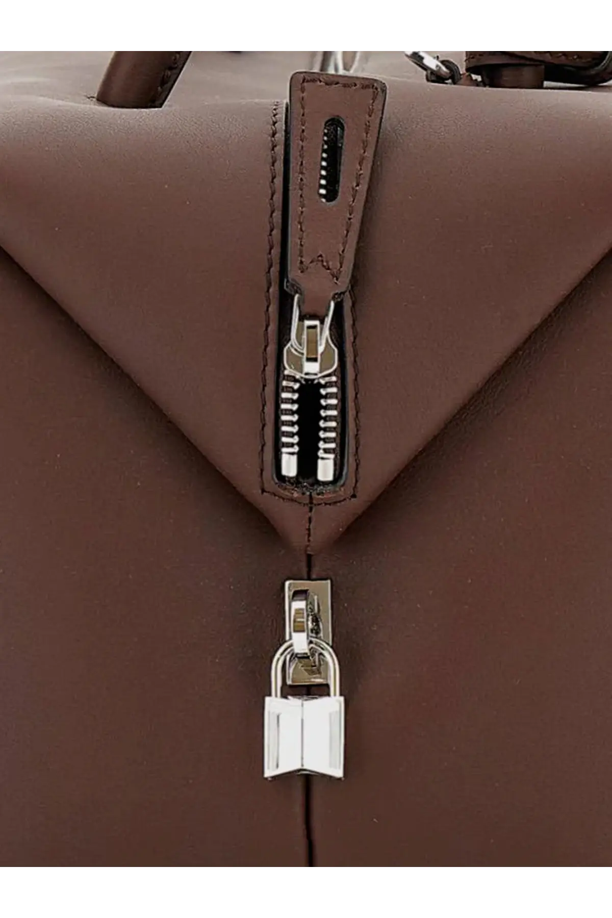Max Mara women’s holdall cargo leather handbag in brown with silver-toned zipper and matching padlock