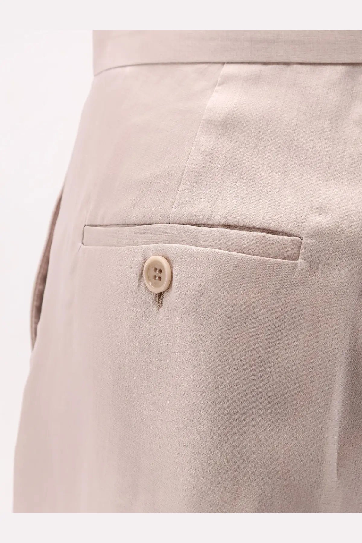 Max Mara women’s mxaerosi silk shorts beige with subtle texture and single button closure on front pocket