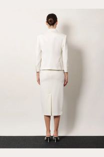 Max mara women’s mxmdorico stretch virgin wool blazer white with structured tailored fit and subtle detailing