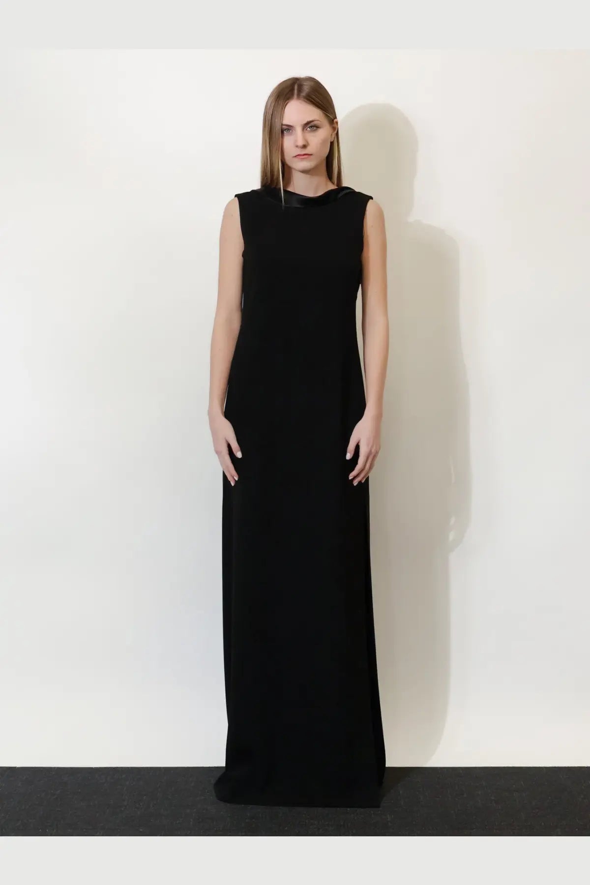 Max Mara women’s Mxmeaere long dress black sleeveless sleek minimalist design with subtle neckline detail