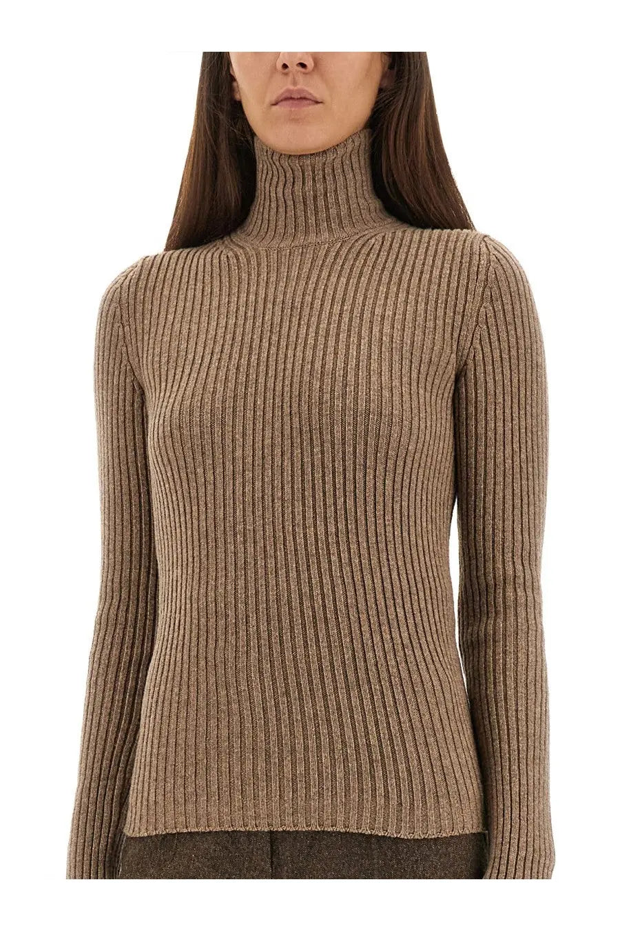 Max mara women’s ribbed camel-colored cashmere turtleneck sweater with a classic fit