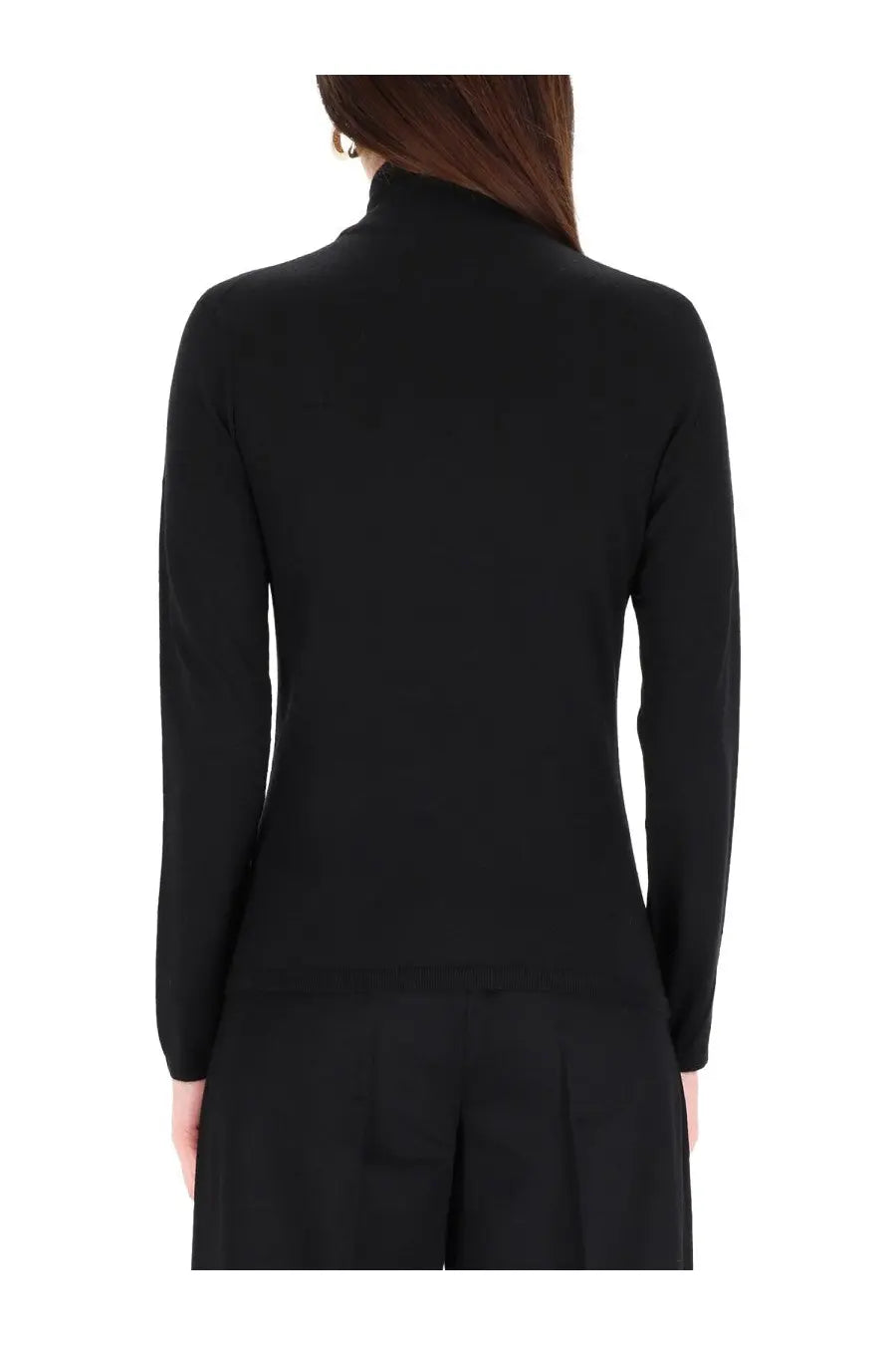 Max mara women’s black long-sleeved turtleneck sweater knit top perfect for stylish layering and everyday wear