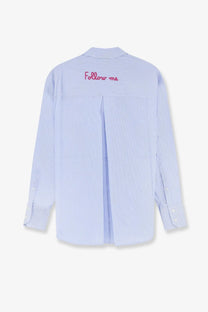 Back side of mc2 saint barth women’s cristal cotton shirt in light blue and white stripes with pink follow me embroidery
