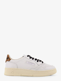 AUTRY Women's Medalist Leather Sneakers White