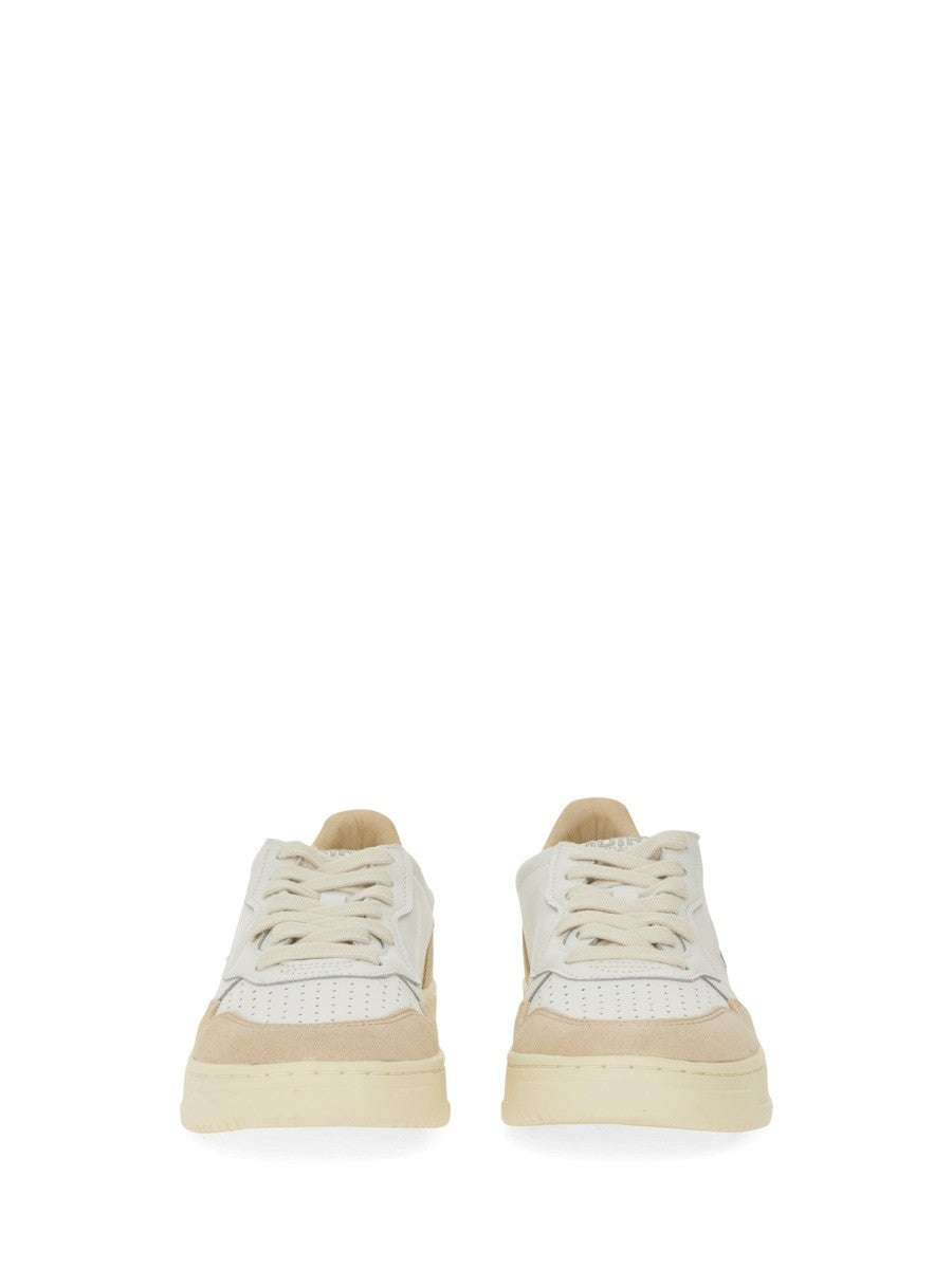 AUTRY Women's Sneaker Medalist Low Multicolor, view 4