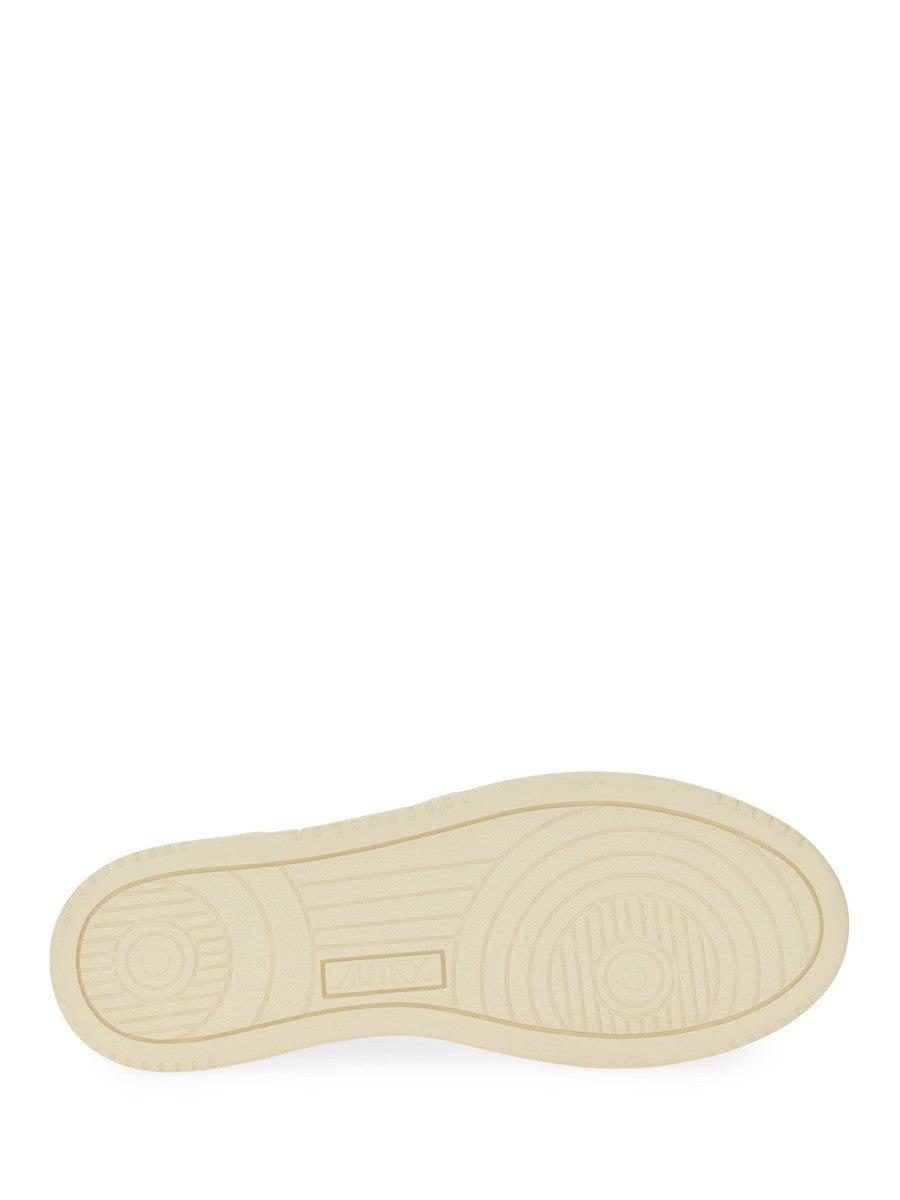 AUTRY Women's Sneaker Medalist Low Multicolor, view 5