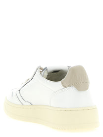 AUTRY Medalist Low Sneakers Beige