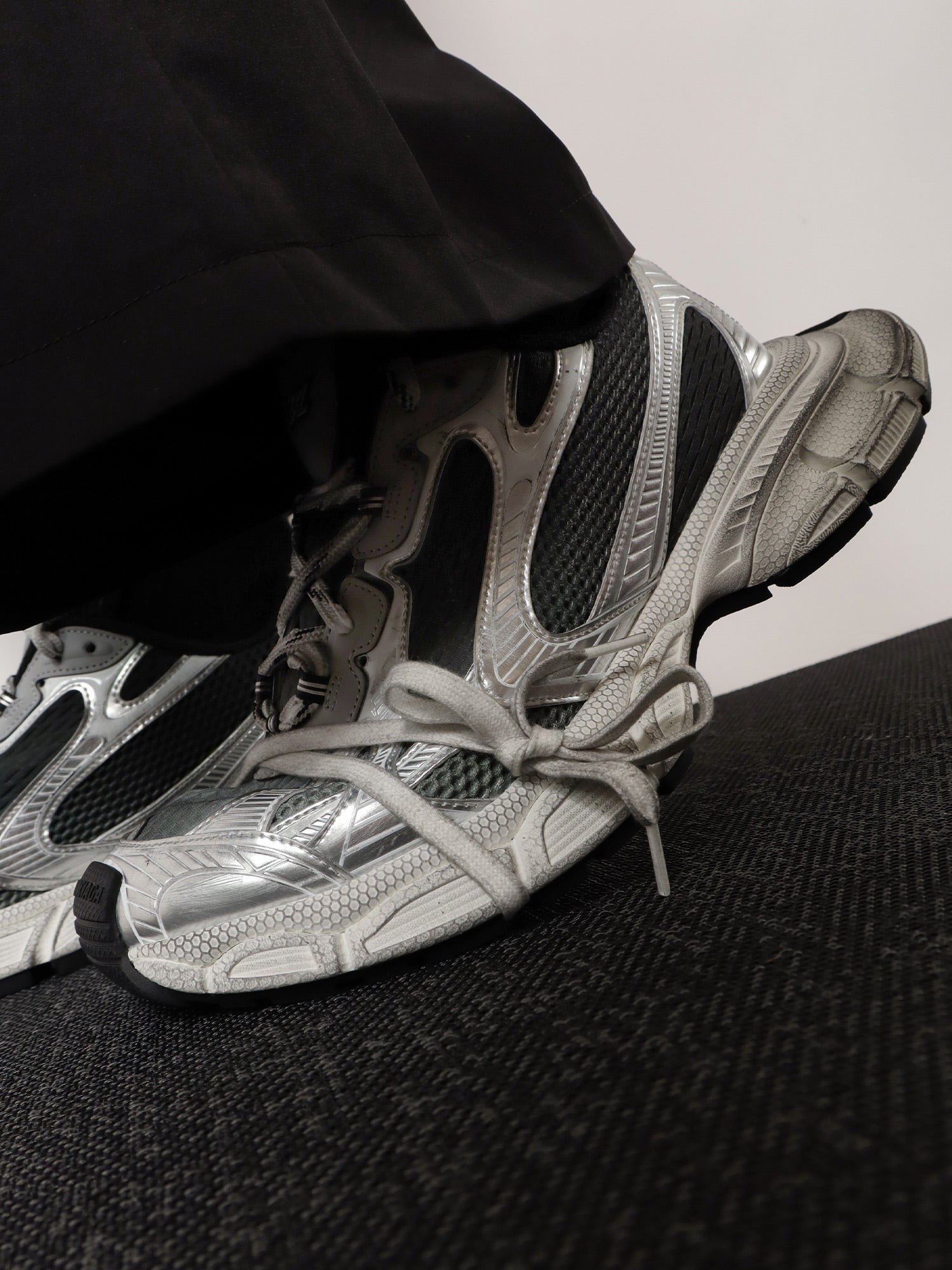 Balenciaga Men's Sneakers Silver