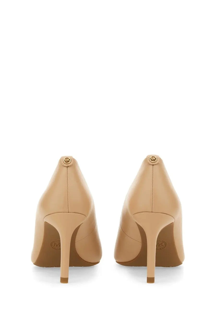 Beige leather michael kors women’s pump alina flex pink showing gold-tone logo emblem at the heel back side