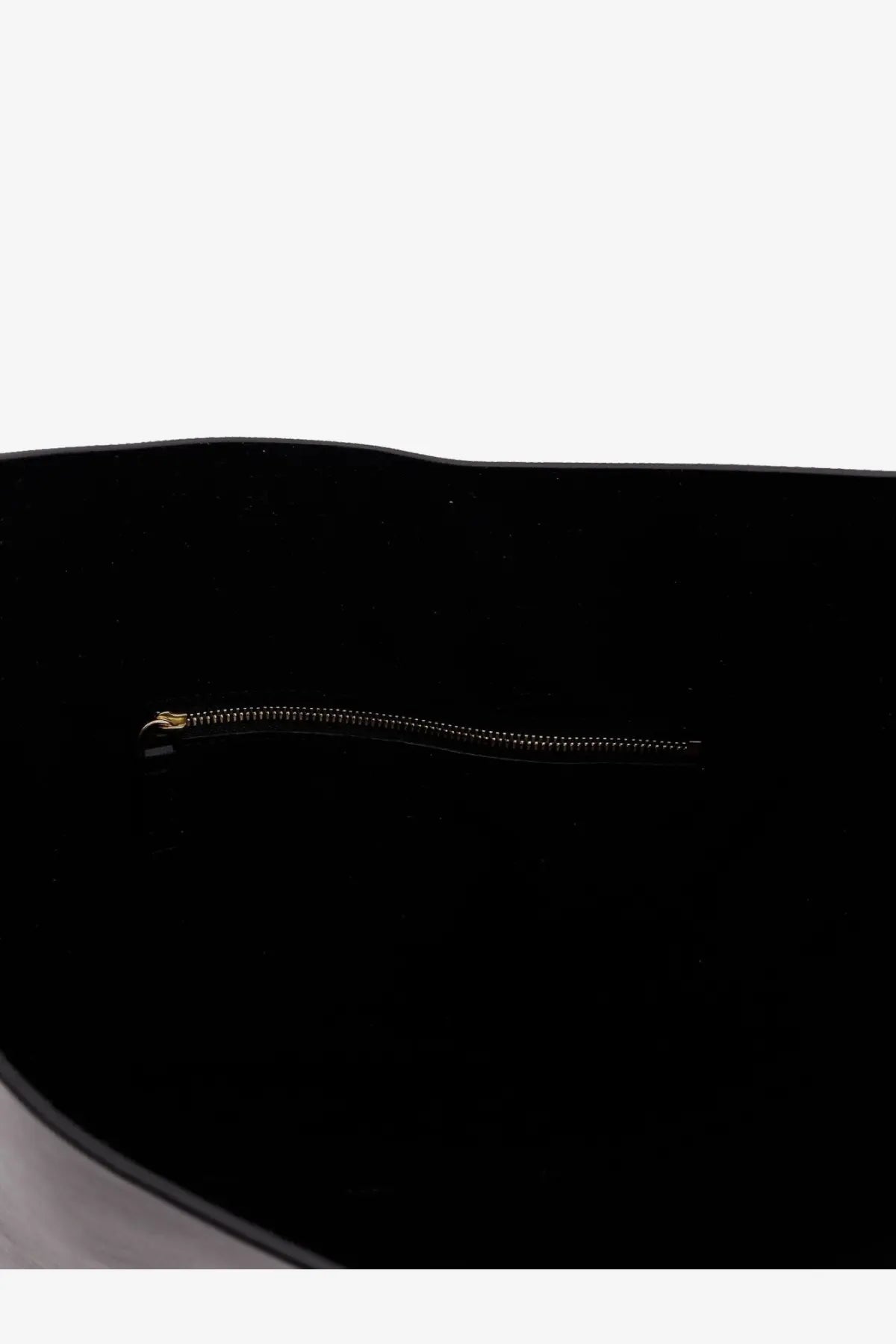 Minobossi women’s liz leather crossbody bag in black with gold-toned zipper detail on front side