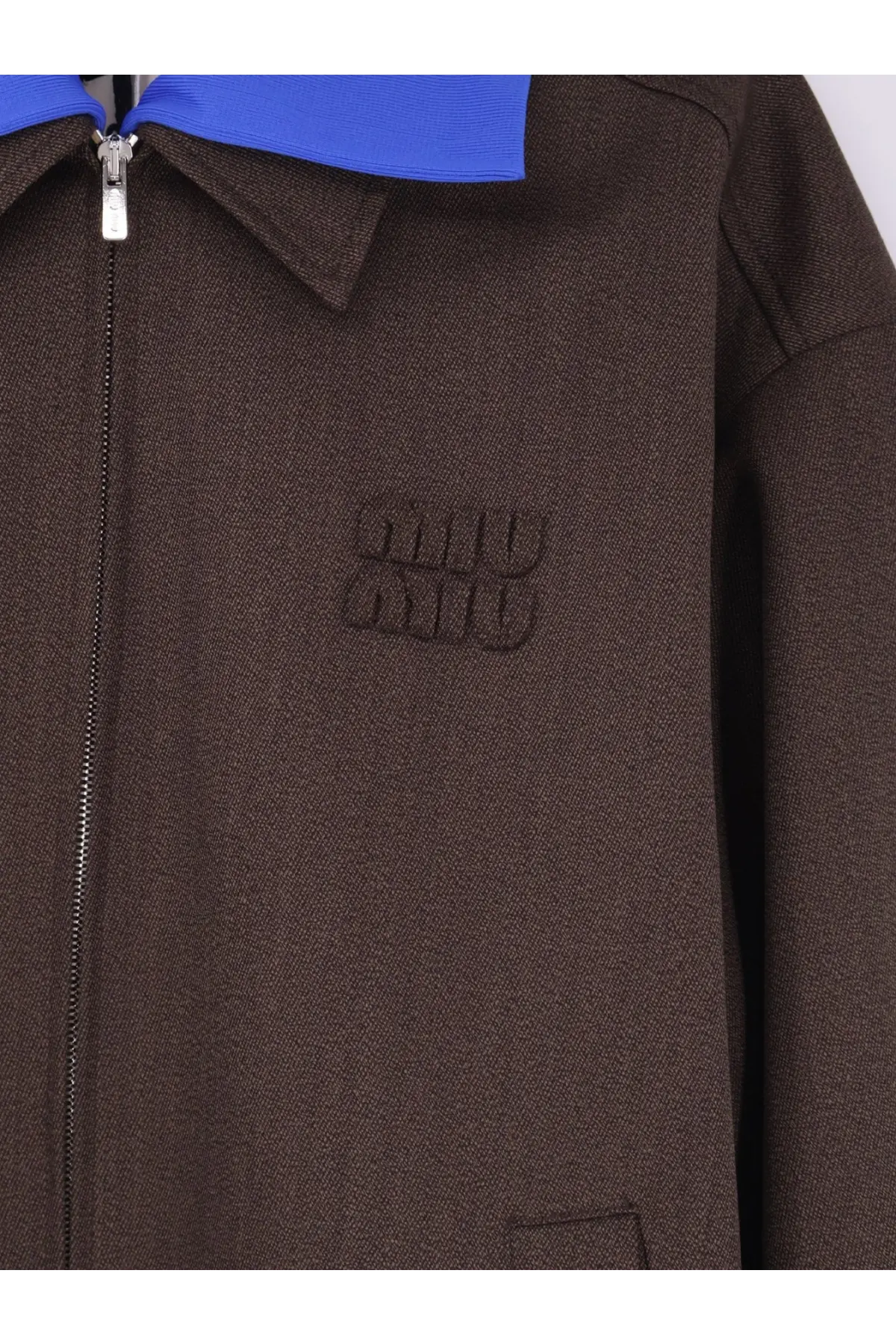 Miu Miu women’s brown virgin wool zip-up jacket with textured fabric bold blue collar and embossed logo
