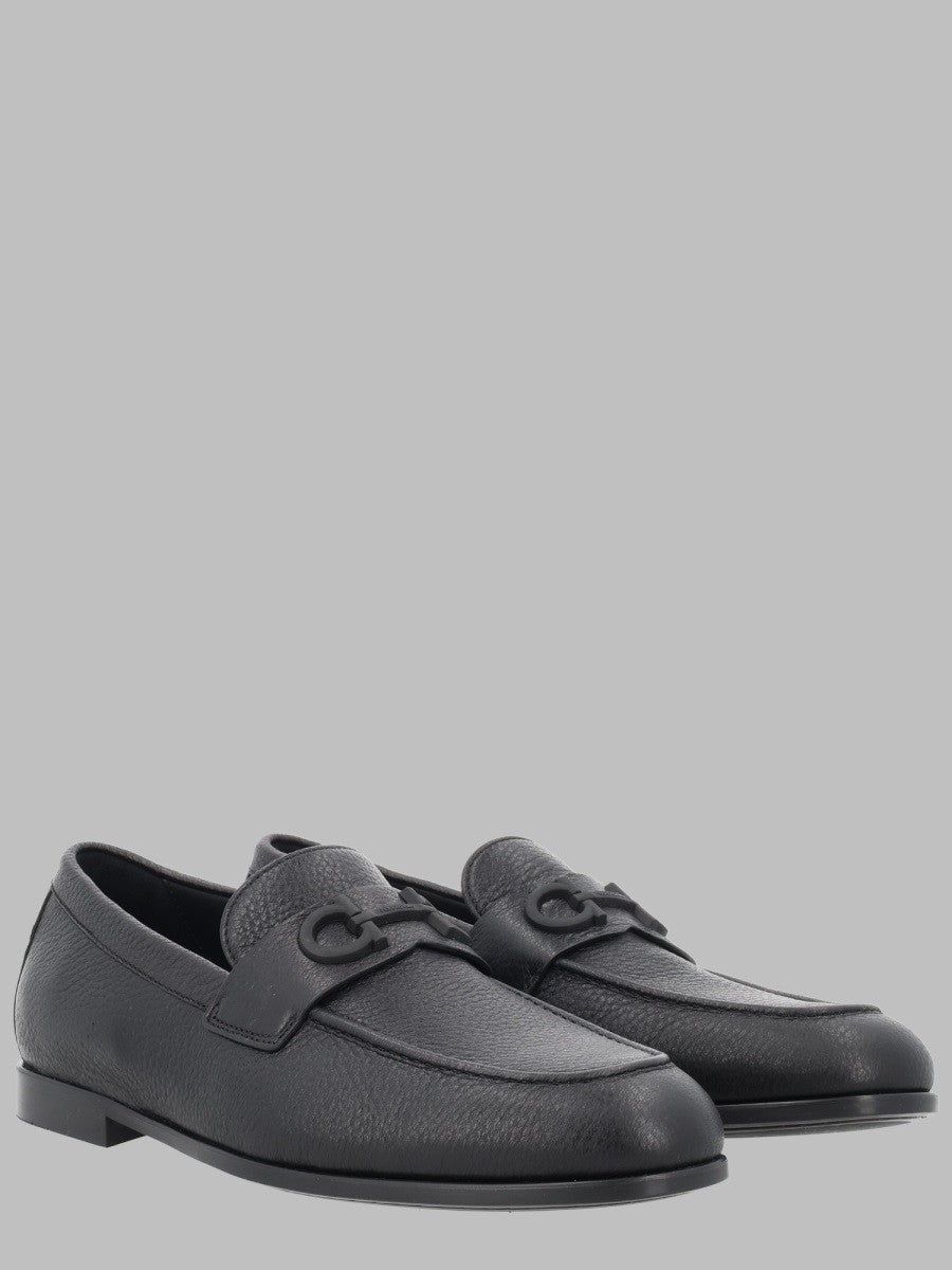 Ferragamo Men's Mocassino Con Fibbia Gancini Black