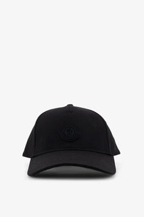 Black moncler men’s cotton baseball cap featuring a subtle embroidered logo on the front panel