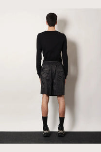 Moncler Rick Owens men’s kiltshorts black sleek modern shorts with subtle sheen two front pockets elastic waistband