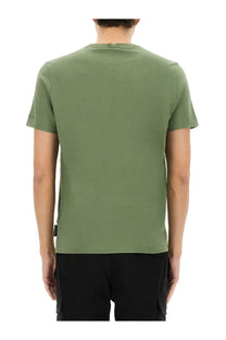 Moose knuckles men’s olive green cotton t-shirt with a simple crew neck and short sleeves in duluth green