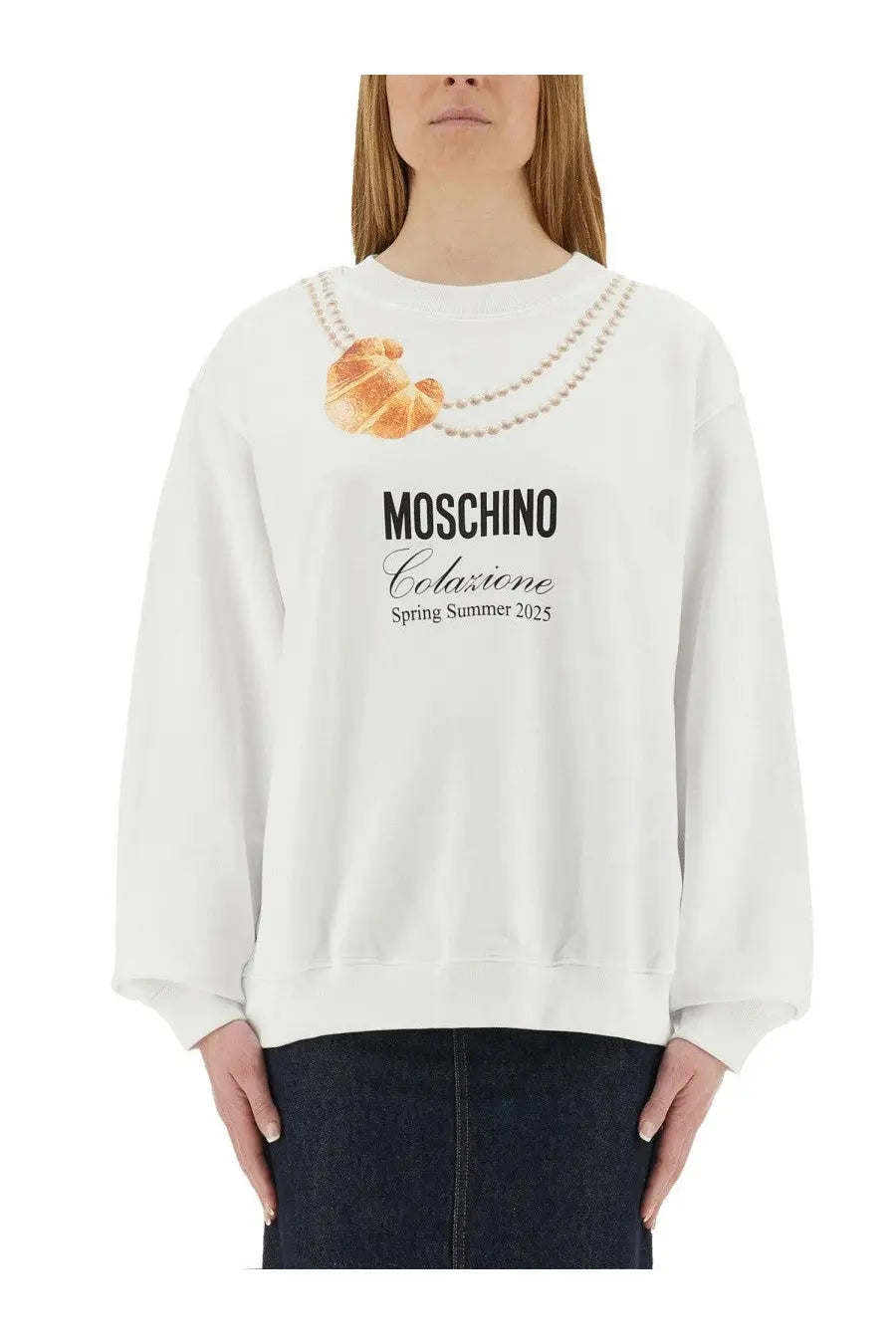 White Moschino women’s sweatshirt with golden croissant and pearl necklace print for spring summer 2025 collection
