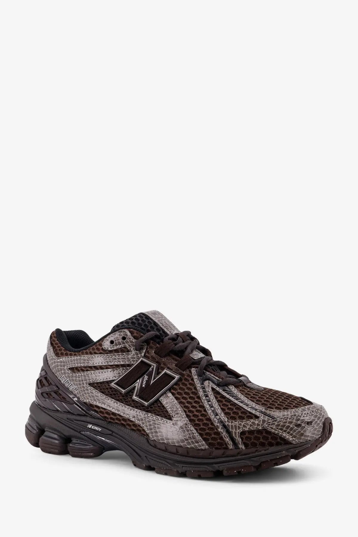 New Balance men’s mesh sneakers grey with brown and gray snakeskin pattern black laces and textured rubber sole