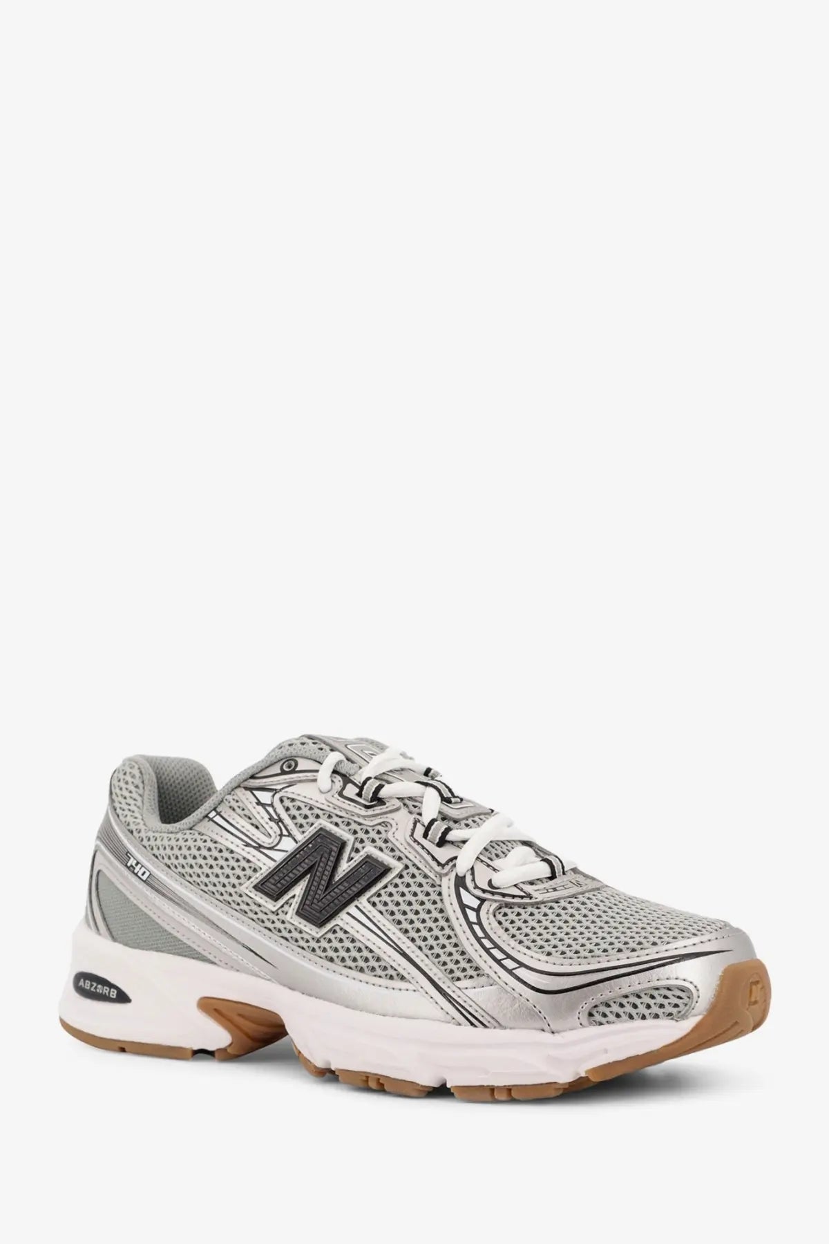 New Balance men’s mesh sneakers grey with silver mesh upper and gum-colored rubber sole for running