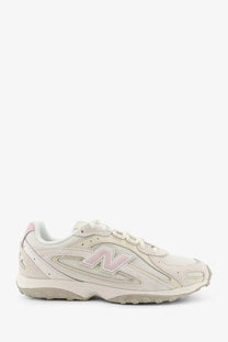 New balance men’s mesh sneakers white with pale pink and off-white mesh and suede upper and rose n logo