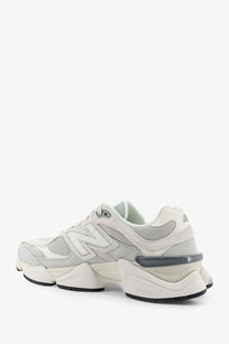 New Balance Men's Mesh and Suede Sneakers Grey