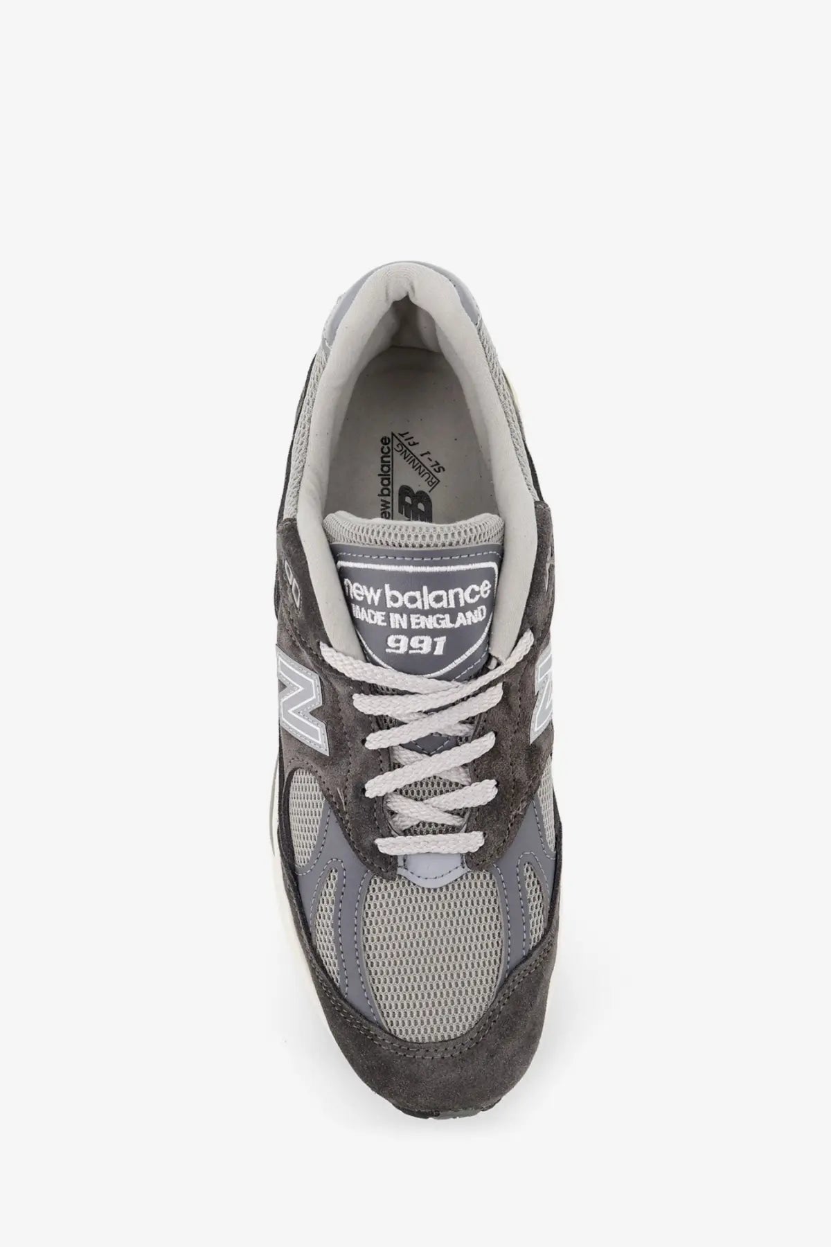 New Balance men’s suede and mesh sneakers grey with white laces and classic retro design