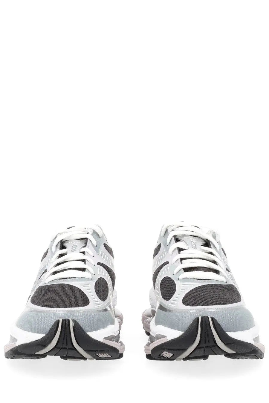 New Balance unisex Abzorb sneaker grey with silver and black upper and chunky layered sole design