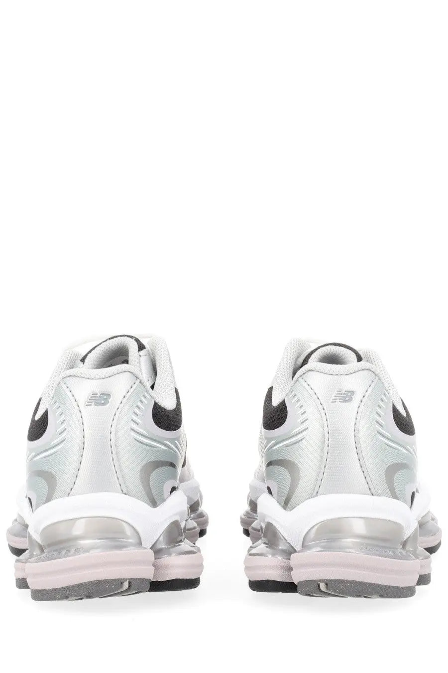 New balance unisex abzorb sneaker grey in silver and black with translucent air cushion sole for comfort and support
