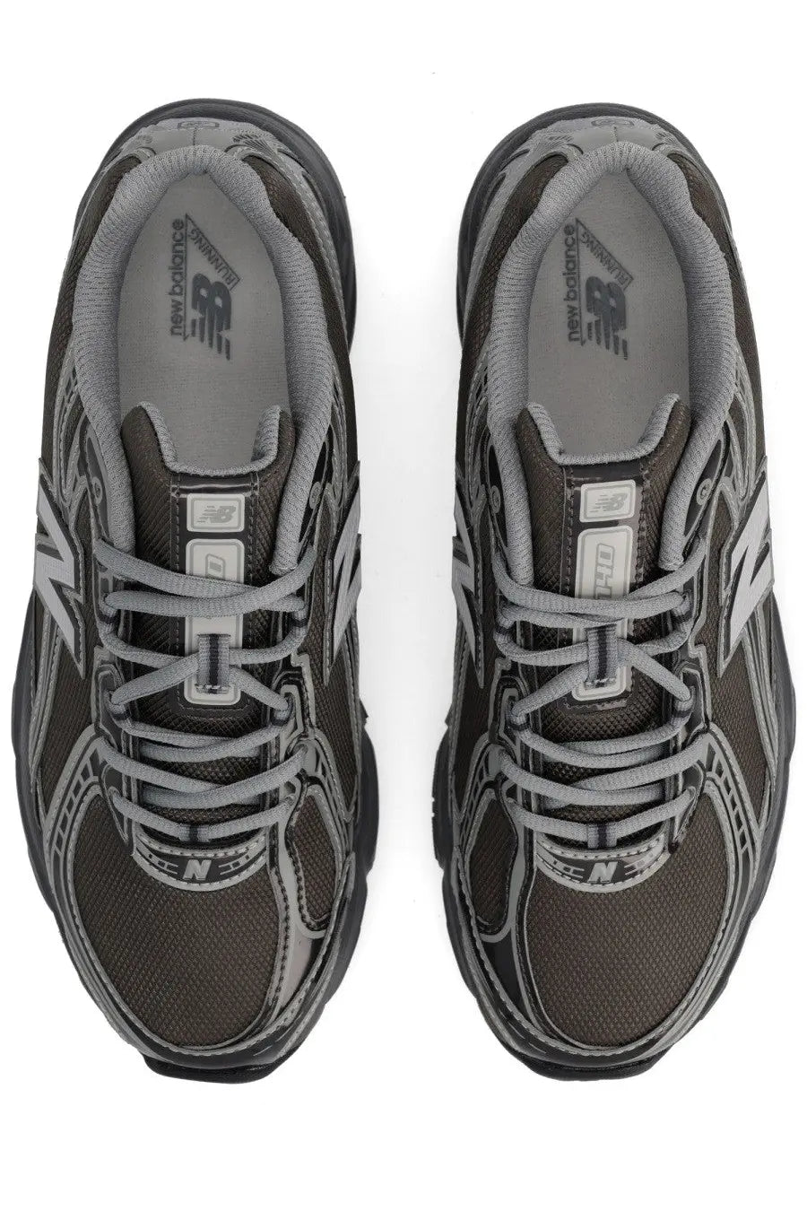 New balance unisex sneaker black with dark gray and black mesh uppers synthetic overlays and chunky rubber sole