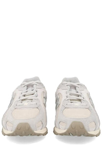 New balance unisex sneaker grey in light gray suede and mesh with beige midsole and outsole accents