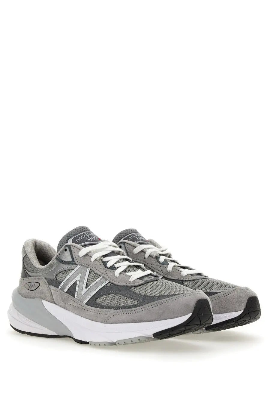 New Balance unisex sneaker made in USA 990v6 grey with mesh and suede upper white laces and chunky midsole